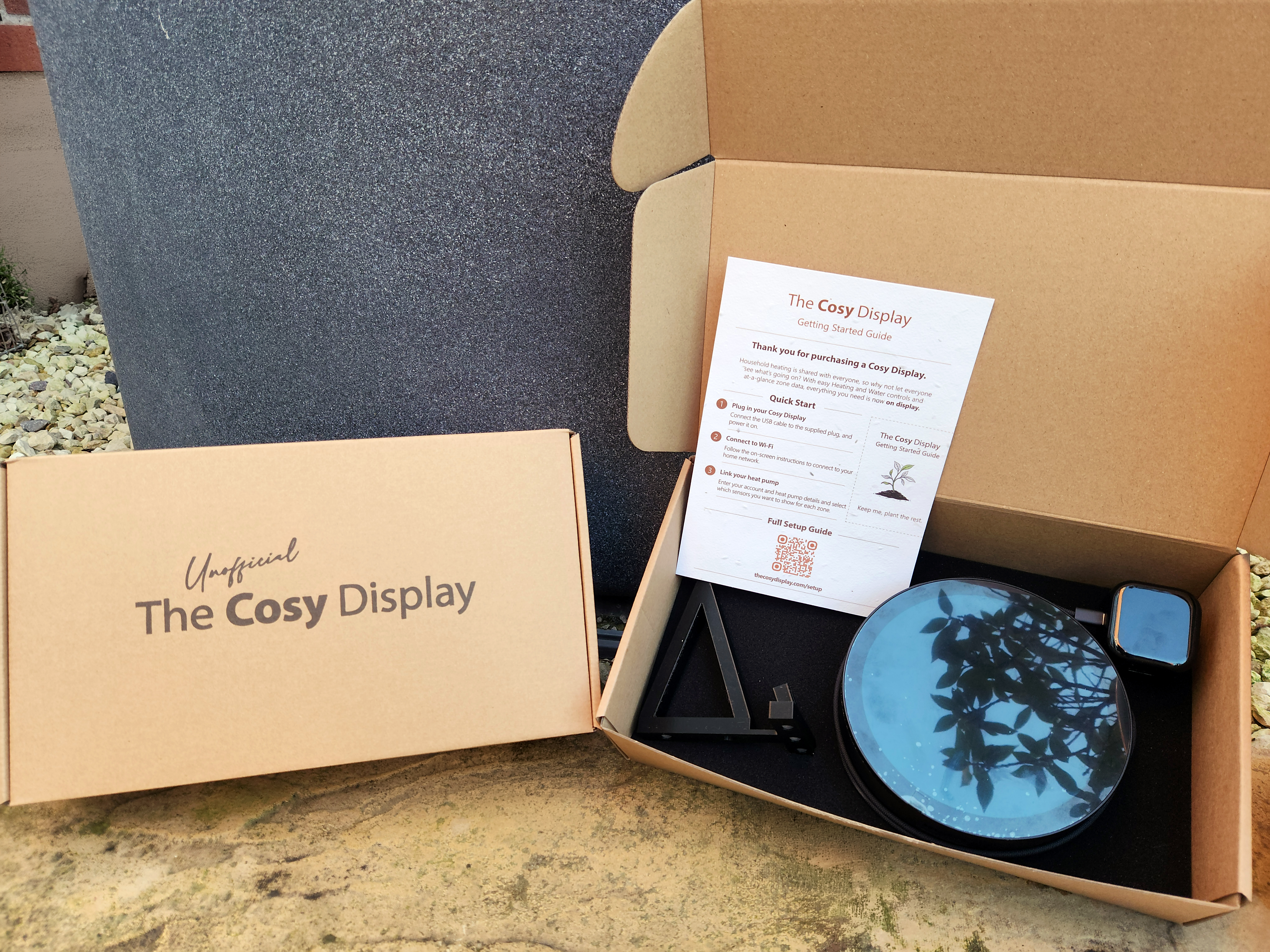 The Display unboxing and contents